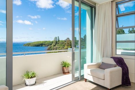 Photo of property in 1/852 Wily Terrace, Acacia Bay, Taupo, 3330
