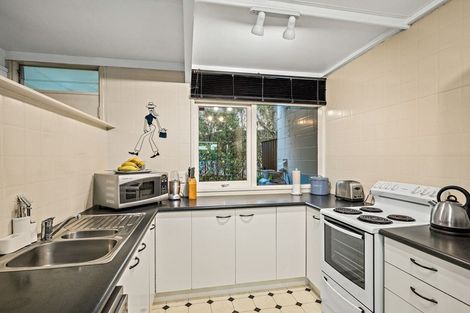 Photo of property in 5/340 Te Atatu Road, Te Atatu South, Auckland, 0610