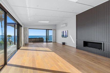 Photo of property in 102 Vipond Road, Stanmore Bay, Whangaparaoa, 0932