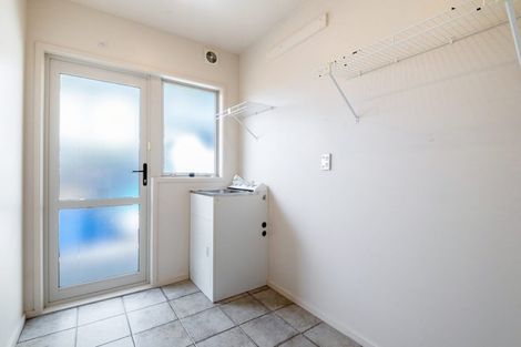 Photo of property in 19 English Oak Drive, Schnapper Rock, Auckland, 0632