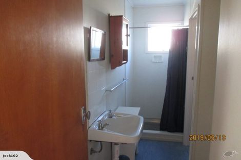 Photo of property in 9/52 Leighton Avenue, Waiwhetu, Lower Hutt, 5010