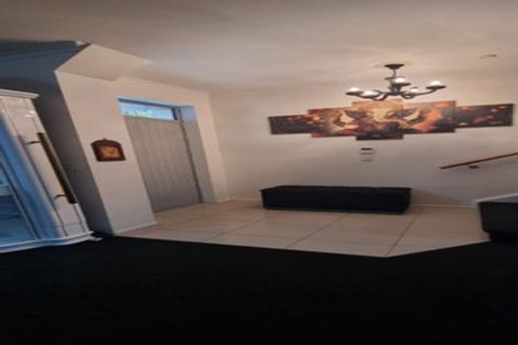 Photo of property in 3 Hakawai Avenue, Takanini, 2112