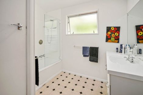 Photo of property in 16 Isel Place, Stoke, Nelson, 7011