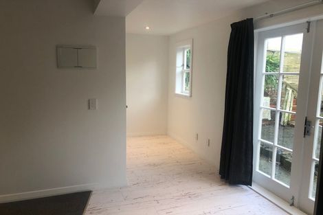 Photo of property in 361 The Terrace, Te Aro, Wellington, 6011