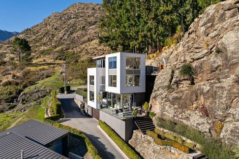 Photo of property in 292 Peninsula Road, Kawarau Falls, Queenstown, 9300