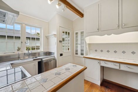 Photo of property in 1 Hathaway Avenue, Karori, Wellington, 6012