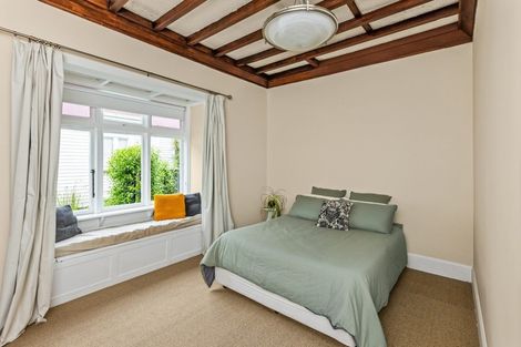 Photo of property in 190 Vigor Brown Street, Napier South, Napier, 4110