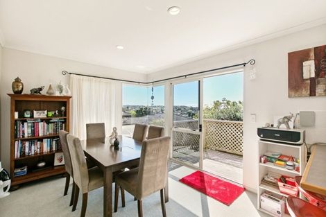 Photo of property in 1/25 Little Barrier Avenue, Manly, Whangaparaoa, 0930