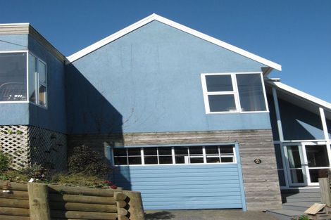 Photo of property in 2/8 Bridle Path, Lyttelton, 8082