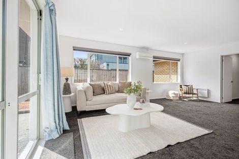 Photo of property in 4 Annies Lane, Aidanfield, Christchurch, 8025