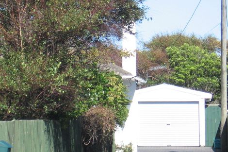 Photo of property in 68a Rotherham Terrace, Miramar, Wellington, 6022