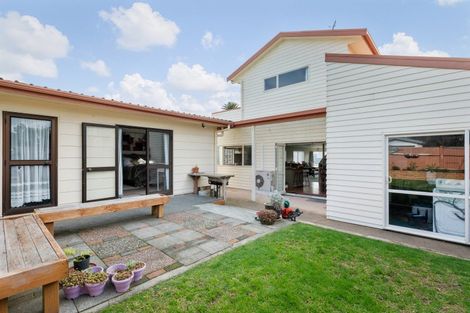 Photo of property in 13 Brighton Road, Waihi Beach, 3611