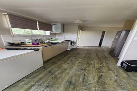 Photo of property in 21 Shearwater Street, One Tree Point, 0118