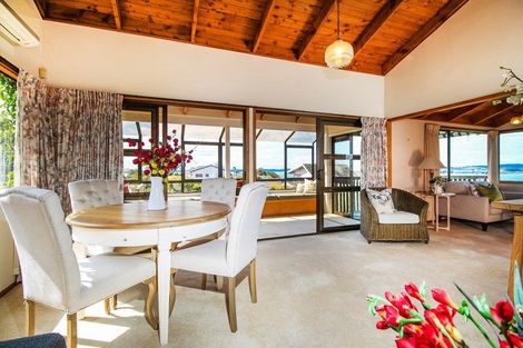 Photo of property in 56 Cockle Bay Road, Cockle Bay, Auckland, 2014