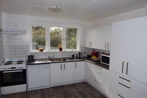 Photo of property in 1 Oaklea Avenue, Marton, 4710