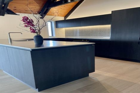 Photo of property in 136a Major Hornbrook Road, Mount Pleasant, Christchurch, 8081