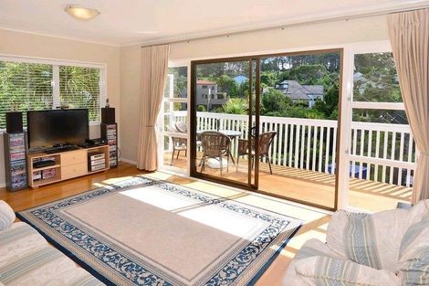 Photo of property in 87 Park Rise, Campbells Bay, Auckland, 0630