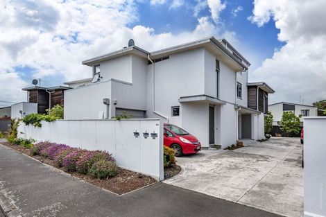 Photo of property in 5/44 Packe Street, Edgeware, Christchurch, 8013