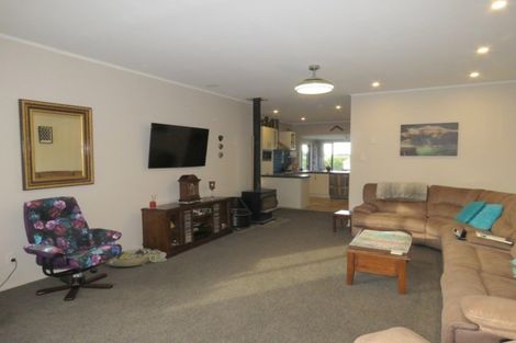 Photo of property in 86 Airedale Road, Weston, Oamaru, 9492