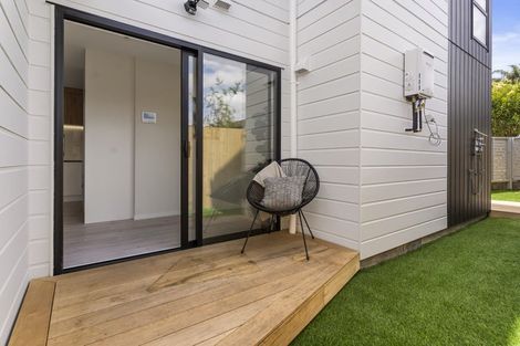 Photo of property in 33a Patons Road, Howick, Auckland, 2014