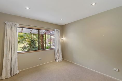 Photo of property in 121 Kennedys Bush Road, Halswell, Christchurch, 8025