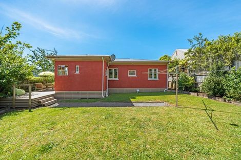 Photo of property in 72a Moeraki Road, Maoribank, Upper Hutt, 5018