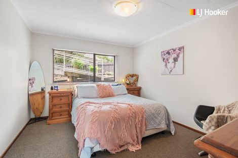 Photo of property in 12 Hogan Place, Fairfield, Dunedin, 9018
