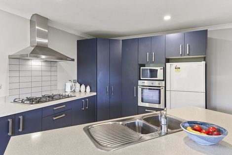 Photo of property in 98 Charles Street, Rangiora, 7400