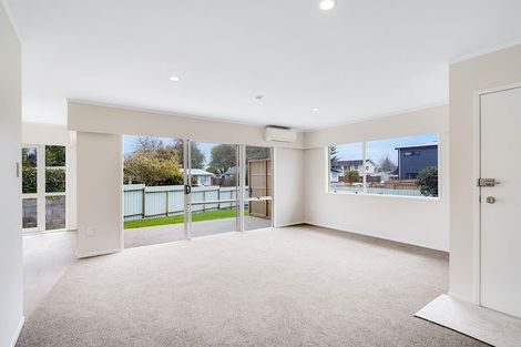 Photo of property in 7 Frost Place, Pukete, Hamilton, 3200