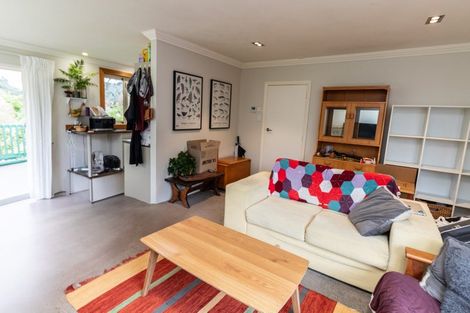 Photo of property in 18 Whangakoko Grove, Birchville, Upper Hutt, 5018