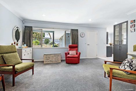Photo of property in 7 Jomard Terrace, Northcross, Auckland, 0632