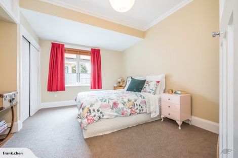 Photo of property in 1 Saint Ronans Avenue, Waterloo, Lower Hutt, 5011