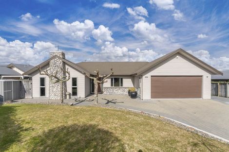 Photo of property in 11 The Circle, Nukuhau, Taupo, 3330