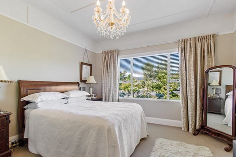 Photo of property in 12 Parsonage Road, Waimate, 7924