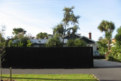 Photo of property in 54 Hamilton Avenue, Ilam, Christchurch, 8041