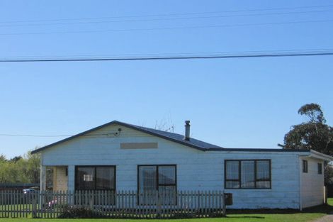 Photo of property in 36 Futter Street, Foxton, 4814