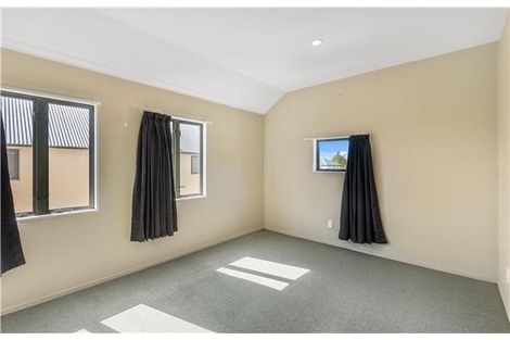 Photo of property in 5/36 Mathesons Road, Phillipstown, Christchurch, 8011