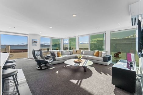 Photo of property in 225 Lake Terrace, Waipahihi, Taupo, 3330