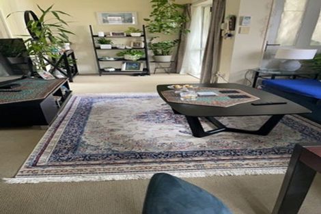 Photo of property in 12 Malin Place, Pinehill, Auckland, 0632