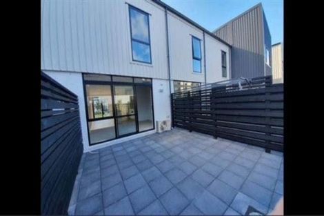 Photo of property in 32 Tahuhu Road, Mount Wellington, Auckland, 1062