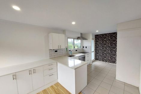 Photo of property in 4 George Laurenson Lane, Mount Roskill, Auckland, 1041