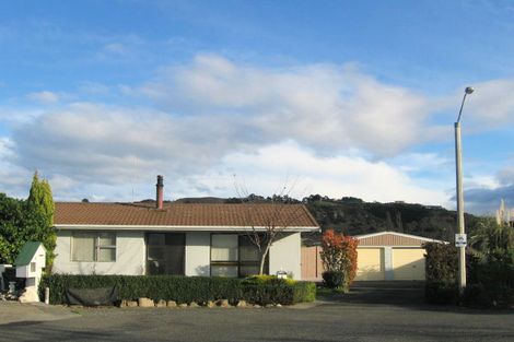 Photo of property in 2 Bruce Place, Bay View, Napier, 4104