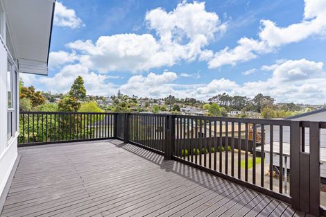Photo of property in 23 Bellringer Road, Massey, Auckland, 0614