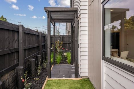 Photo of property in 10/48 Moire Road, Massey, Auckland, 0614