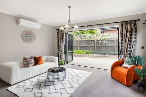 Photo of property in 30 Sandwich Road, St Andrews, Hamilton, 3200