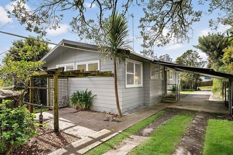 Photo of property in 38 D'oyly Drive, Stanmore Bay, Whangaparaoa, 0932