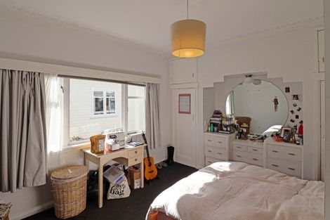 Photo of property in 23 Glamis Avenue, Strathmore Park, Wellington, 6022