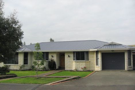 Photo of property in 17 Woodland Avenue, Mosgiel, 9024