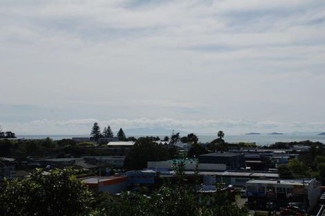 Photo of property in 14a Glencoe Road, Browns Bay, Auckland, 0630