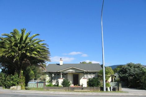 Photo of property in 24 Blenheim Street, Upper Hutt Central, Upper Hutt, 5018